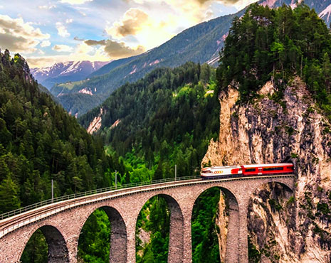 railbookers train 
